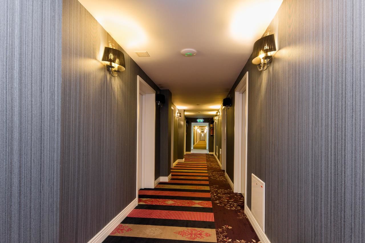 Отель Hotel Lamberton Олтажев-29