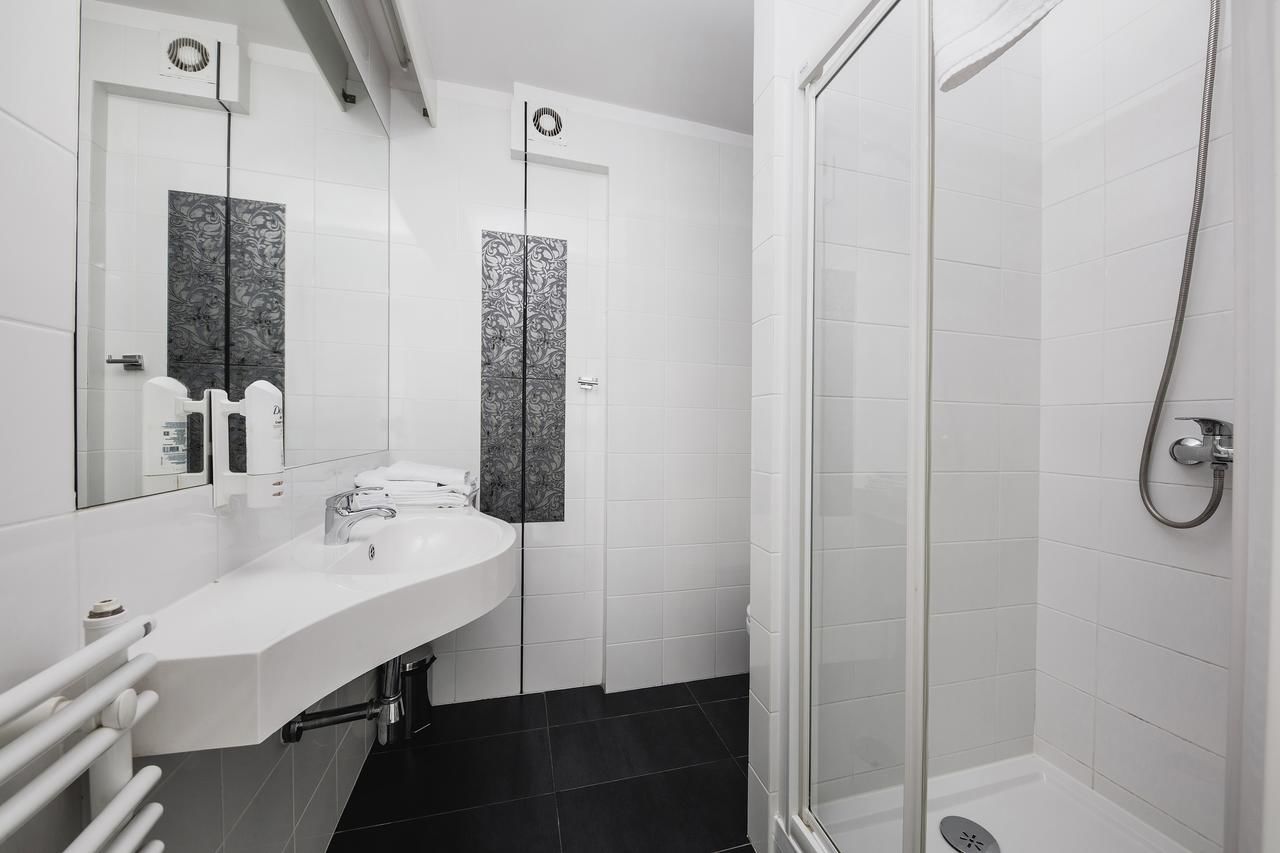Отель Hotel Lamberton Олтажев-43